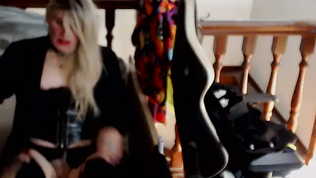 emmex671 online show from 09.30.25