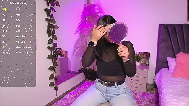 Snapshot of miaoconell chatting on 06.10.26 miaoconell online show from 06.10.26