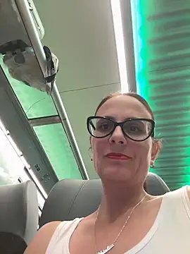 NataKitten online show from 11.17.25