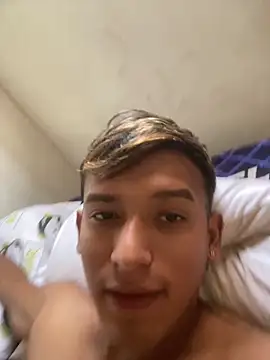 Snapshot of Babyalienqm chatting on 03.19.26 Babyalienqm online show from 03.19.26