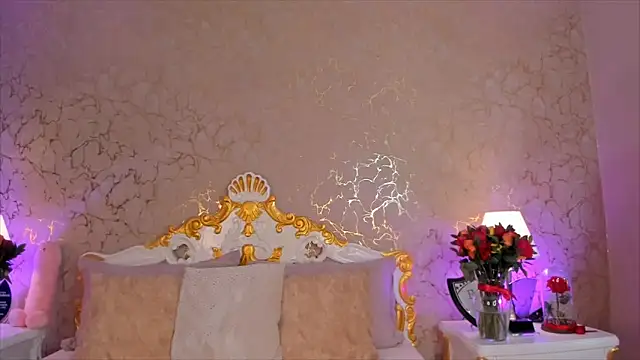 ScarlettWallace online show from 11.09.25