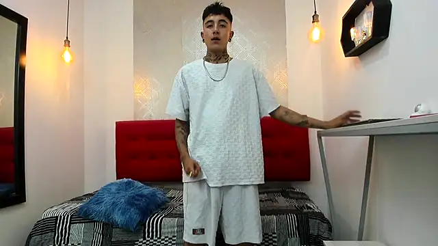 Snapshot of Patrick_Rango chatting on 11.21.25 Patrick Rango online show from 11.21.25