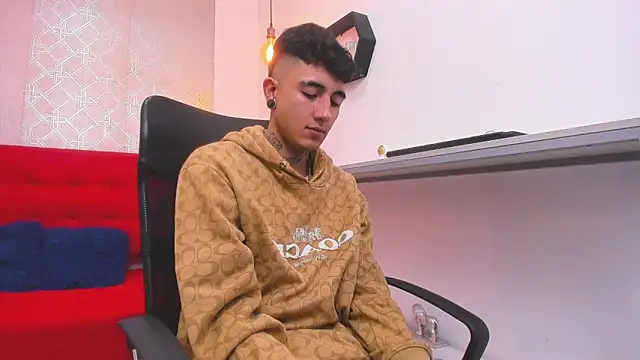 Snapshot of Patrick_Rango chatting on 12.17.25 Patrick Rango online show from 12.17.25