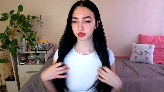 WildKittenX  online show from 06.08.26