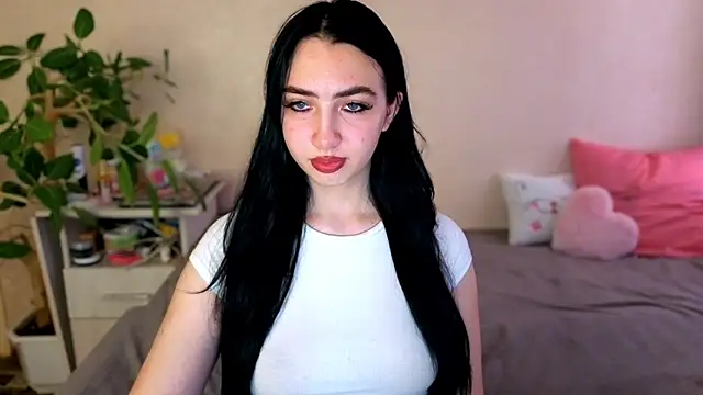 WildKittenX  online show from 06.30.26