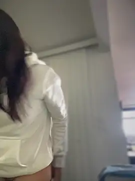 Mila LS online show from 12.15.25