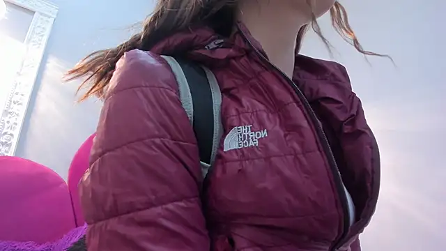 Bonniie 22 online show from 09.16.25