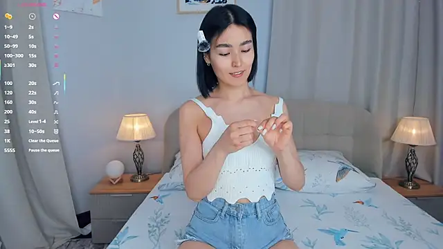 RanelDiva online show from 11.20.25