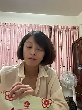 ladypaggy online show from 10.04.25