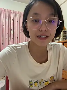 ladypaggy online show from 04.20.26