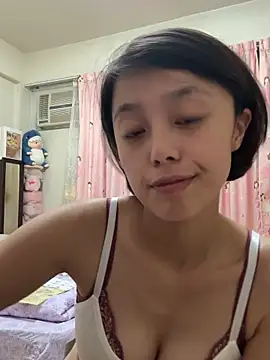 ladypaggy online show from 05.04.26