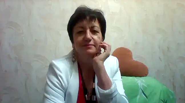 Snapshot of Lota5821 chatting on 03.08.25 Lota5821 online show from 03.08.25