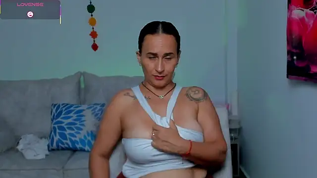 Sara Charmy online show from 04.29.26
