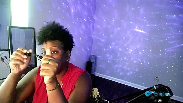 lovelyenigma365 online show from 02.18.26