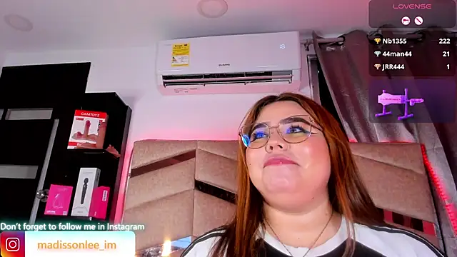 MadissonLee   online show from 08.08.26