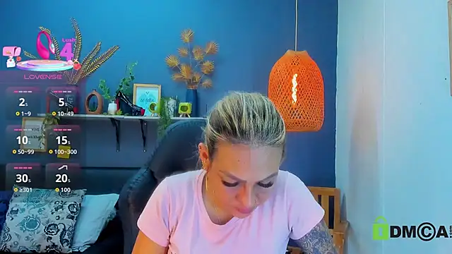 Snapshot of yessila_parker chatting on 03.06.26 yessila parker online show from 03.06.26