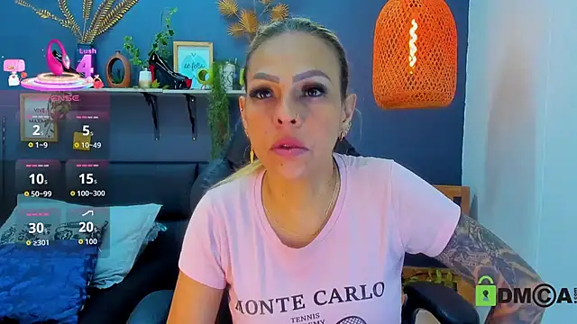 Snapshot of yessila_parker chatting on 03.08.26 yessila parker online show from 03.08.26