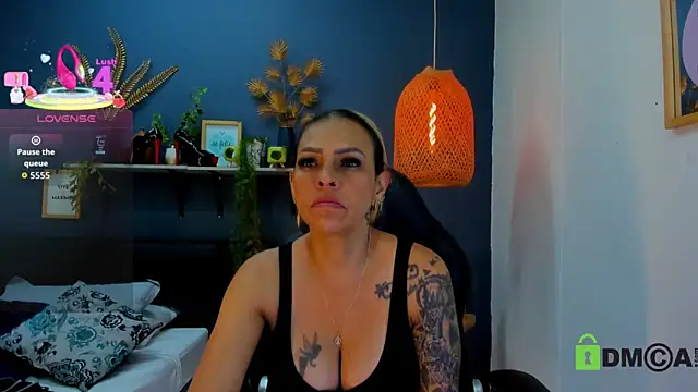 yessila parker online show from 04.26.26