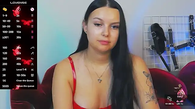 Miss Vic online show from 10.20.25