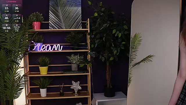 AmityDilley online show from 09.10.25