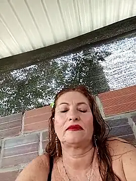 Snapshot of Sexy-Woman-Mature chatting on 11.20.25 Sexy-Woman-Mature online show from 11.20.25