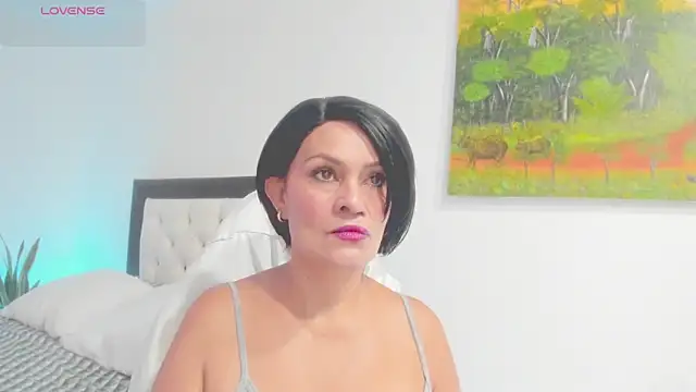 CarolinneFiotti online show from 02.12.26