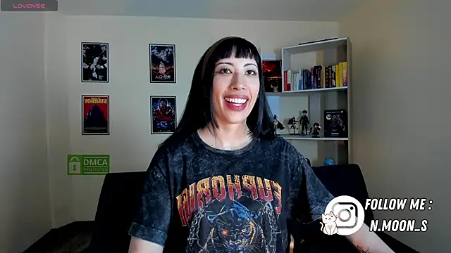 Nezuuuuu  online show from 10.03.25