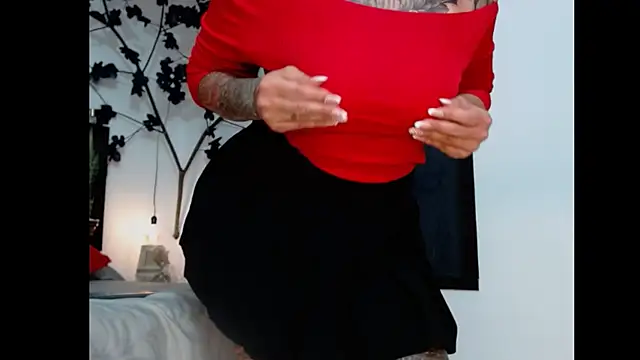 Sara Valkyri online show from 03.12.25