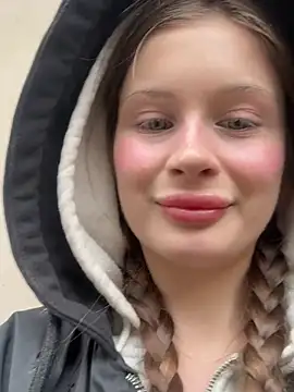 melicious  online show from 03.05.25