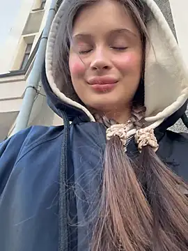 melicious  online show from 03.09.25