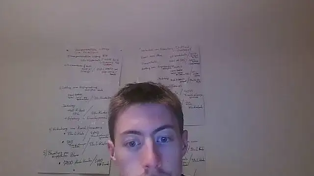 Snapshot of xy_monkeyBigCock chatting on 09.15.25 xy monkeyBigCock online show from 09.15.25