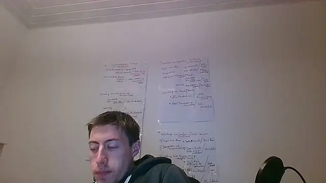 Snapshot of xy_monkeyBigCock chatting on 10.03.25 xy monkeyBigCock online show from 10.03.25