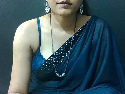 Snapshot of sugandha_bhabhi chatting on 11.01.25 sugandha bhabhi online show from 11.01.25