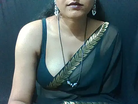 Snapshot of sugandha_bhabhi chatting on 11.27.25 sugandha bhabhi online show from 11.27.25