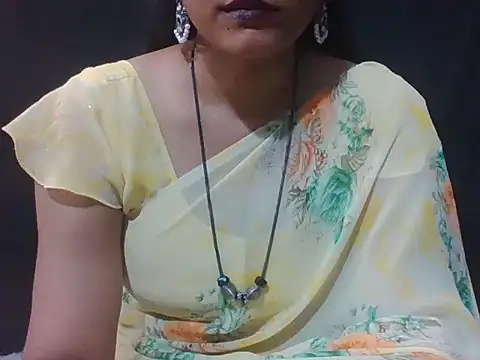 Snapshot of sugandha_bhabhi chatting on 04.26.26 sugandha bhabhi online show from 04.26.26