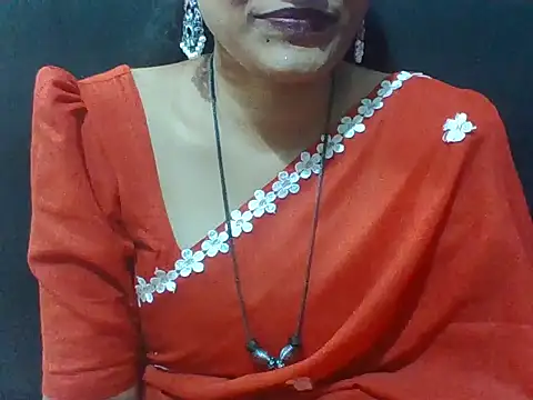 Snapshot of sugandha_bhabhi chatting on 04.30.26 sugandha bhabhi online show from 04.30.26