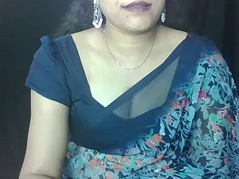Snapshot of sugandha_bhabhi chatting on 07.16.26 sugandha bhabhi online show from 07.16.26