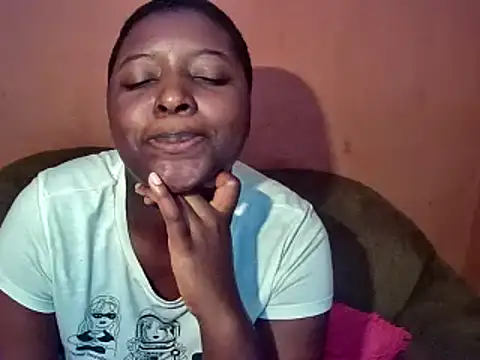 sexyhips2001 online show from 03.08.25