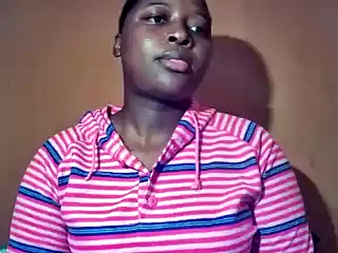 sexyhips2001 online show from 10.20.25