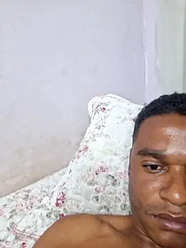 Snapshot of predadorr29 chatting on 10.14.25 predadorr29 online show from 10.14.25