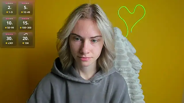 Fiona Night online show from 10.27.25