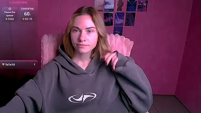 Snapshot of Fiona_Night chatting on 02.19.26 Fiona Night online show from 02.19.26