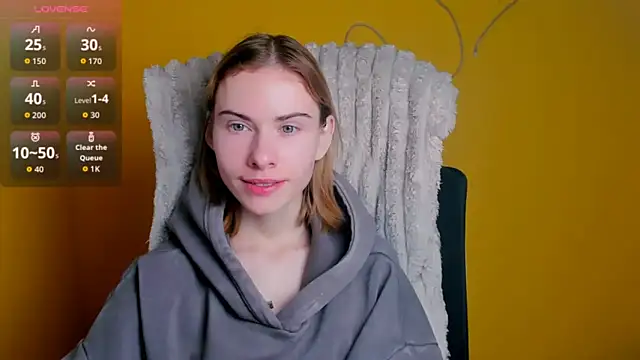 Snapshot of Fiona_Night chatting on 02.22.26 Fiona Night online show from 02.22.26