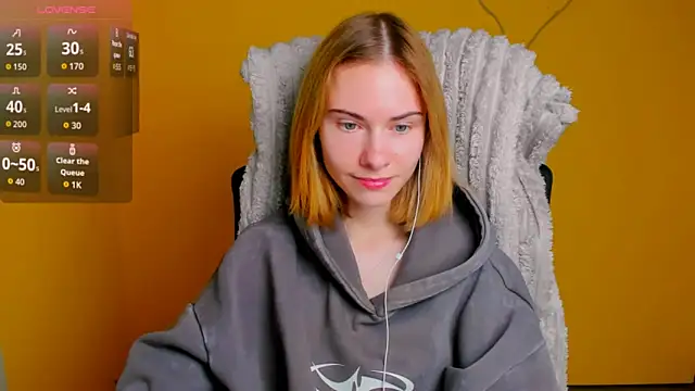 Snapshot of Fiona_Night chatting on 02.27.26 Fiona Night online show from 02.27.26