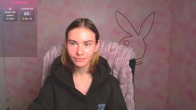 Snapshot of Fiona_Night chatting on 03.05.26 Fiona Night online show from 03.05.26