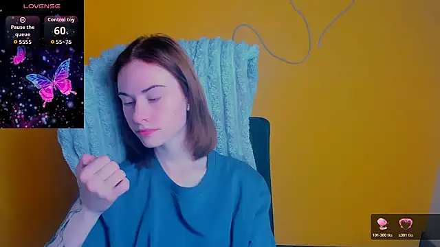 Snapshot of Fiona_Night chatting on 03.16.26 Fiona Night online show from 03.16.26