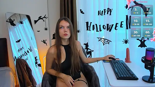 Snapshot of Alice_neon chatting on 11.01.25 Alice neon online show from 11.01.25