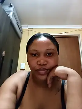 JuicyMilkyTizzy online show from 04.07.26