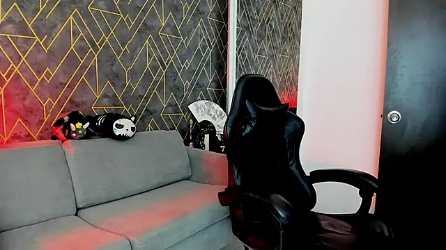 Snapshot of Tahara_Romanov chatting on 02.23.26 Tahara Romanov online show from 02.23.26