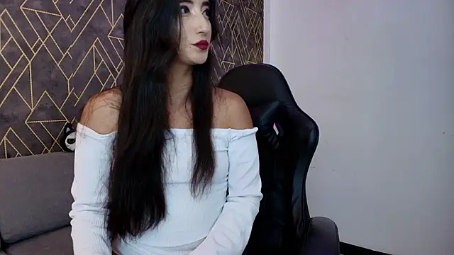 Snapshot of Tahara_Romanov chatting on 03.16.26 Tahara Romanov online show from 03.16.26